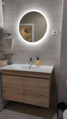 a bathroom with a sink and a mirror at Apartman Lena 51 BL in Železnička Stanica Incel