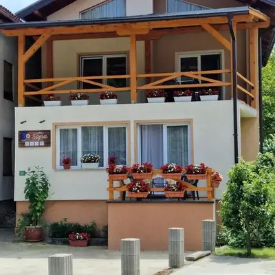 Apartment Sajra